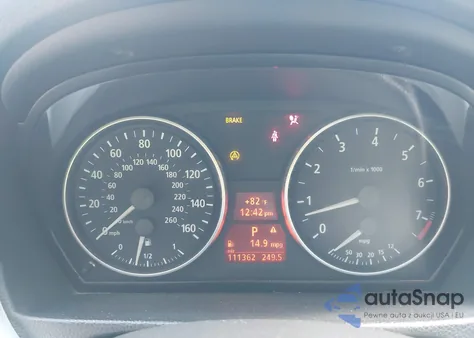 2006 BMW 330I z USA, uszkodzony, nr VIN WBAVB33586KR79558